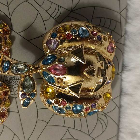 NWOT Gold Toned Pumpkin Brooch with Matching Earrings Both Metallic & Bejeweled - Picture 5 of 10